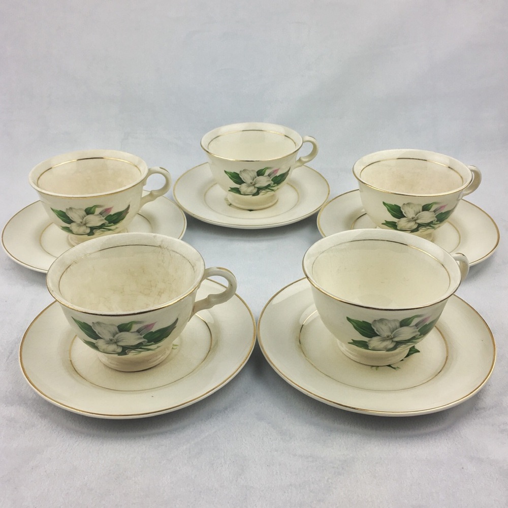 American Limoges Trillium 22K Teacups & Saucers